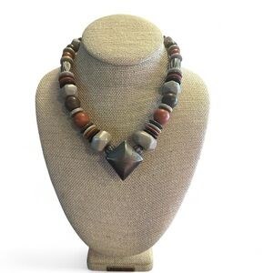 Chunky Beaded Necklace with Star Pendant